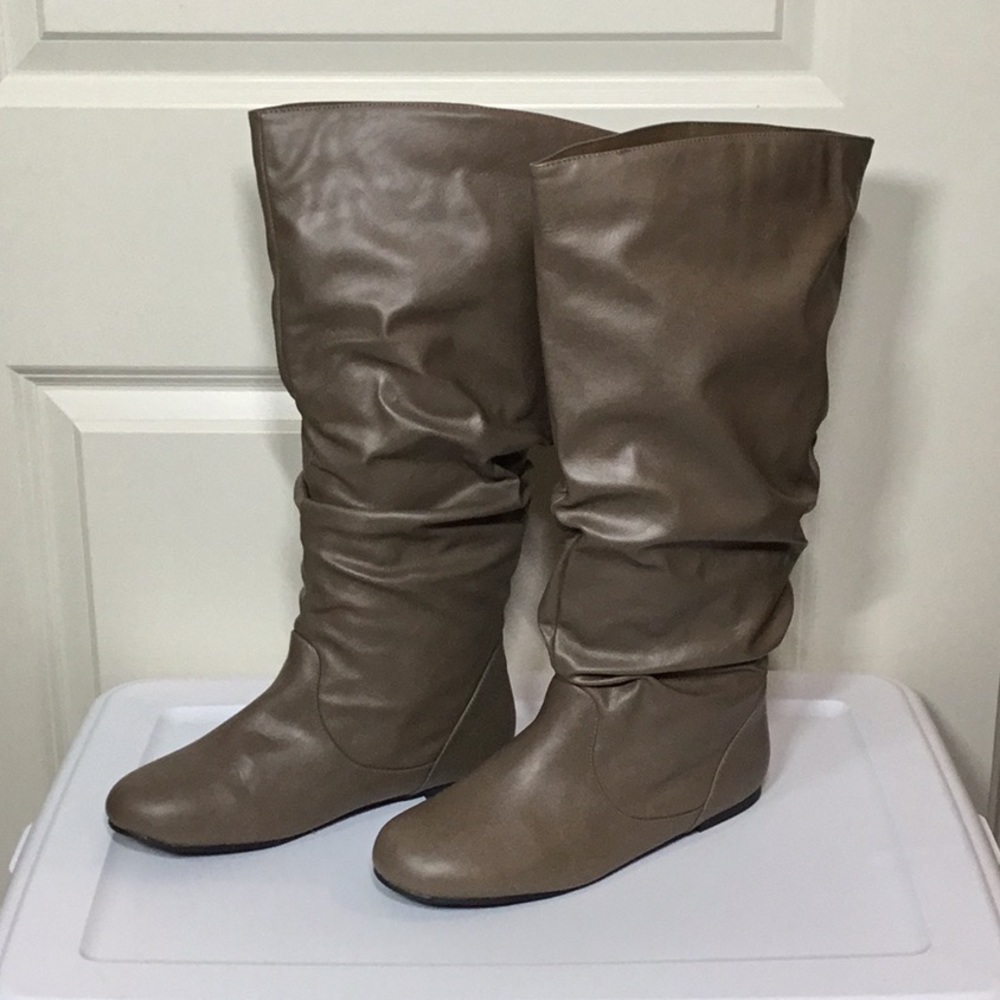 Journee Jayne Wide Calf Slouch Boots, Taupe, 9.5WC - New in Box